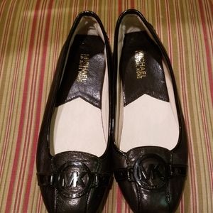 Michael kors flats